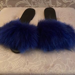 Furry Blue Slides Size 7.5